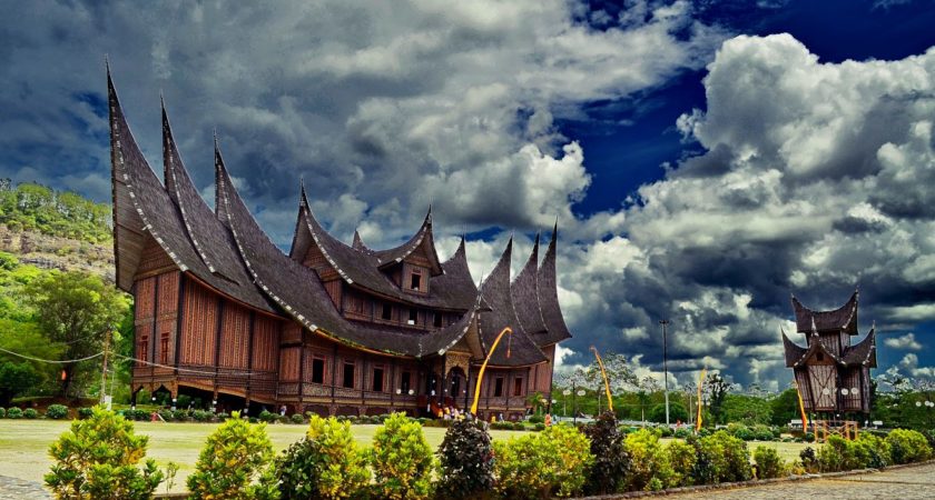 Ketika Dakwah Indentik dengan Jubah