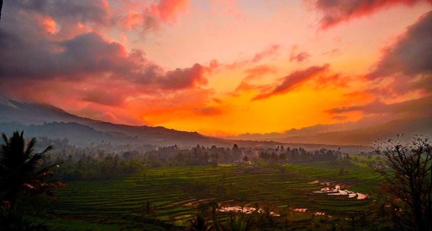 Menjadi Mahal