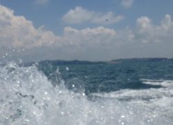 Update Statusmu di Langit