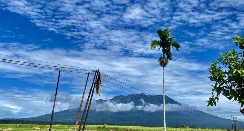 Dua Cermin Kehidupan